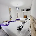 Old Town T3 With Balcony דירה