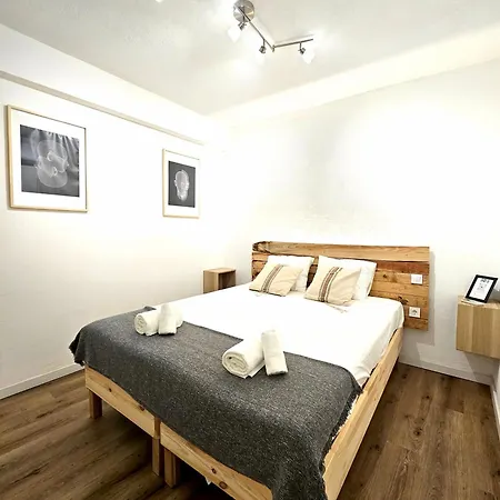 Old Town T3 With Balcony Appartement *