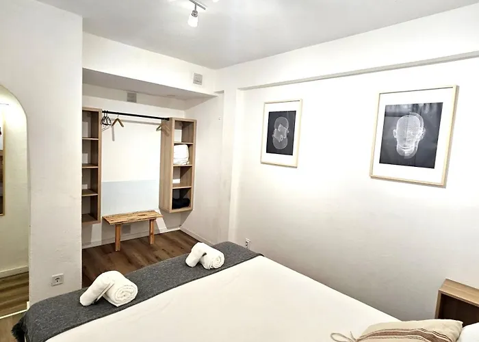 Old Town T3 With Balcony Apartament
